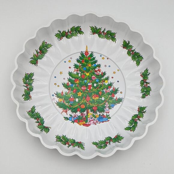 Vintage Christmas Santa Tray 9.5" Cookie Candy Serving Scallop Holiday MCM Decor - Picture 3 of 16